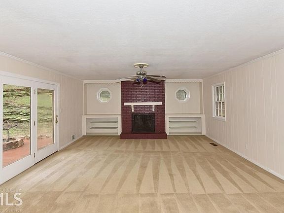 5th image of 1333 Stoneybrook Dr