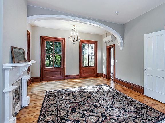 Living room or conference room.