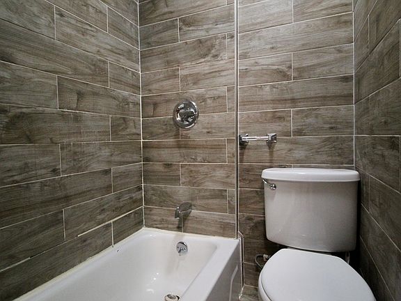 3rd image of 208 Himrod St APT 1RR