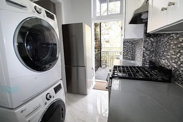 Rented by Compass | media 13