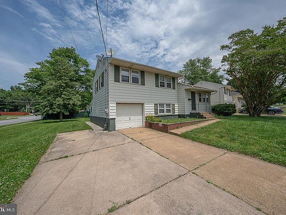 2nd image of 1317 Idlewood Rd