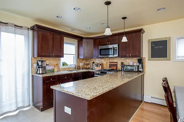 Sold by Tayeb Group Inc | media 4