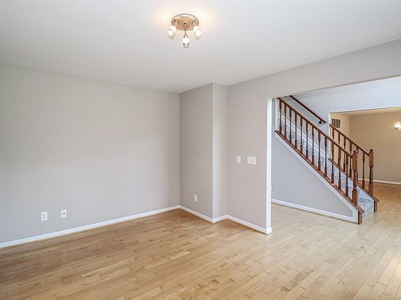 4th image of 4126 Wenbrook Dr