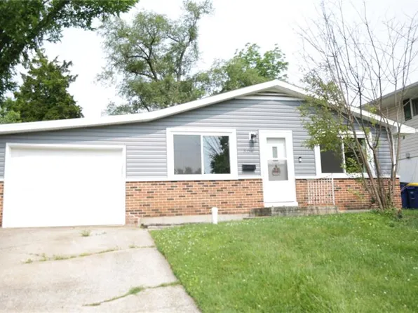 309 N Washington St, De Soto, MO 63020