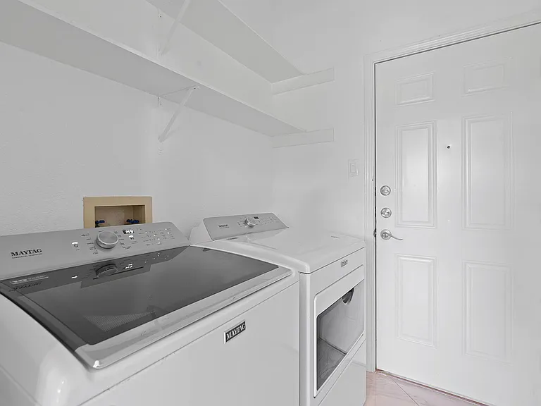 6905 Crosby Cir #18 — Photo 24