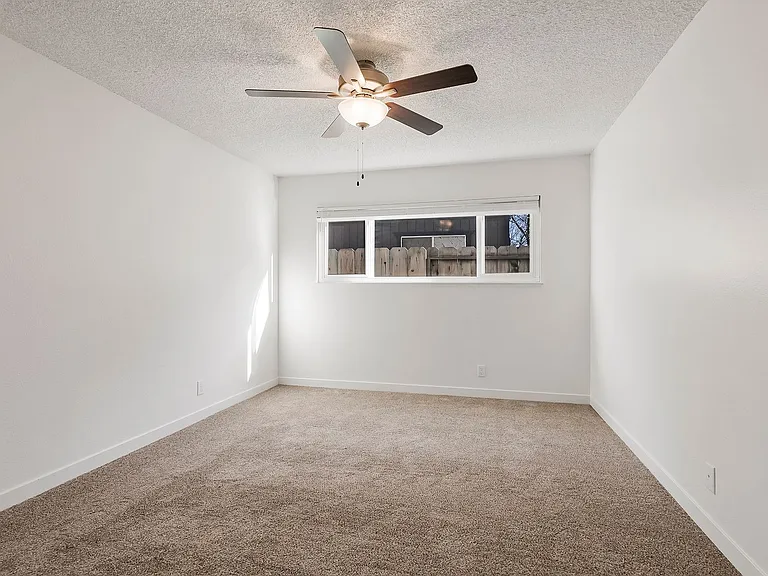 Sheridan Square Apartments — Photo 96