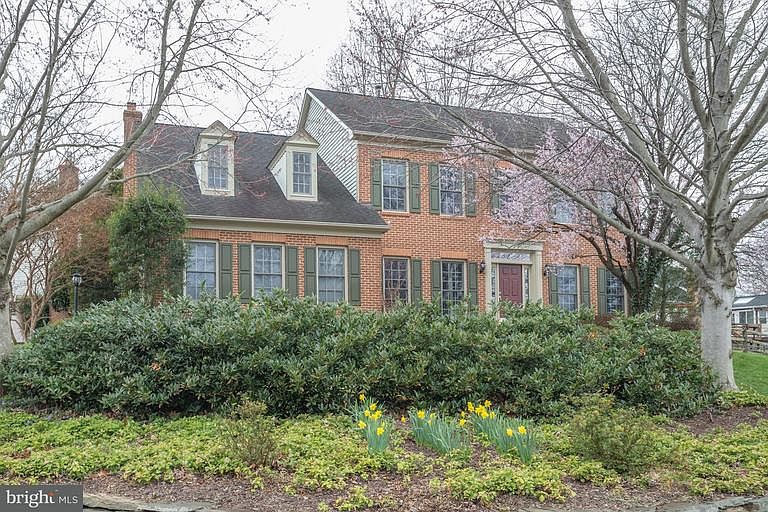 1st image of 7818 Preakness Ln