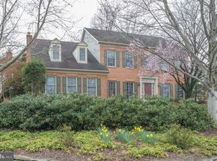 7818 Preakness Ln, Fairfax Station, VA 22039