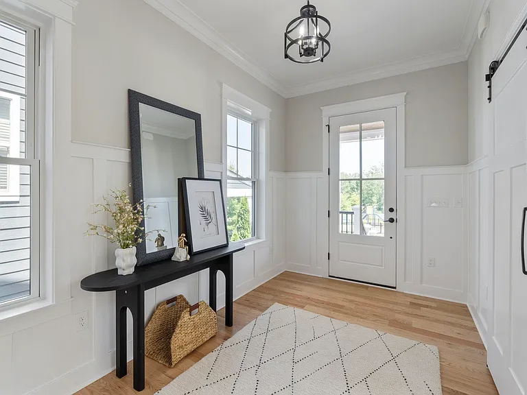 1603 Griffen Grv — Photo 4