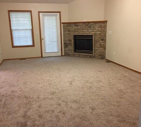 Large "open concept" LR...