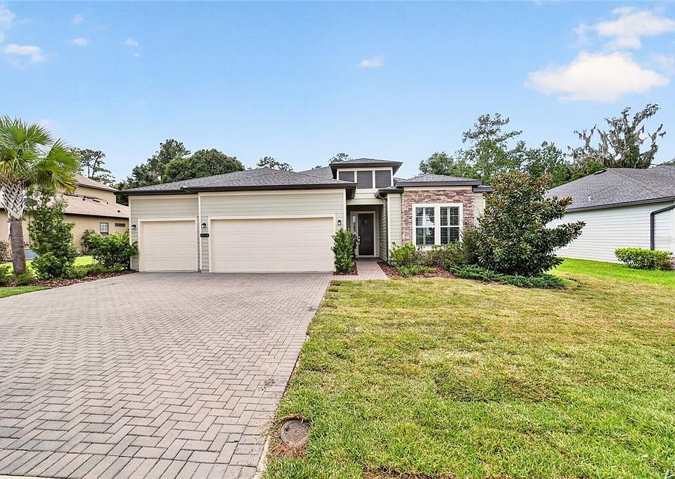 1st image of 4310 SE 11TH AVENUE