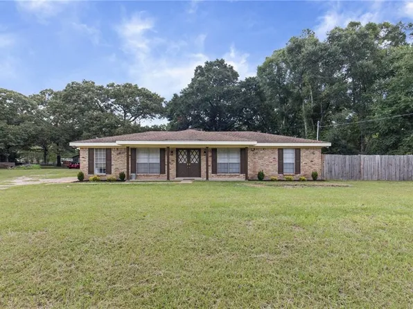 8780 Mace Dr, Eight Mile, AL 36613