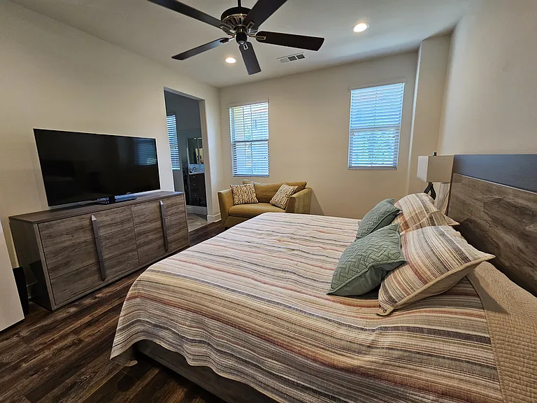 392 S Auburn Heights Ln — Photo 17