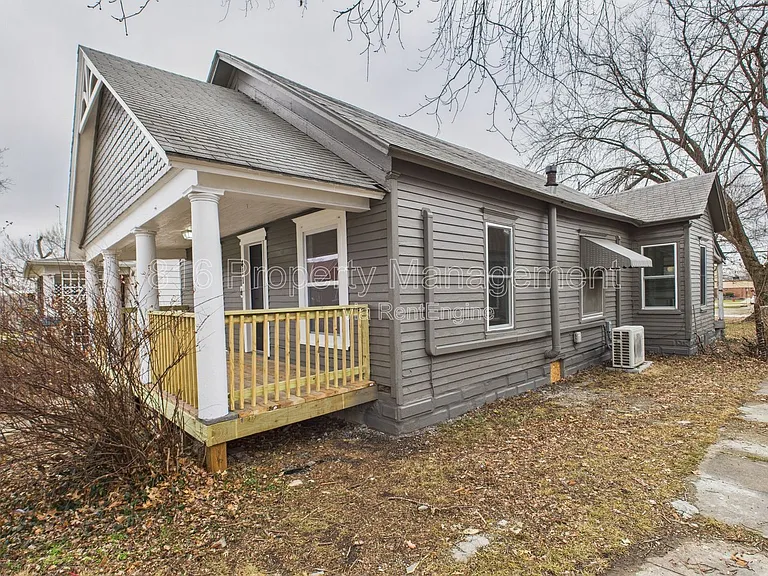 411 Main St — Photo 14