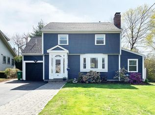 58 Oakdale Ave, Weston, MA 02493