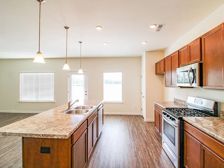 13791 Hill Place Ln — Photo 14