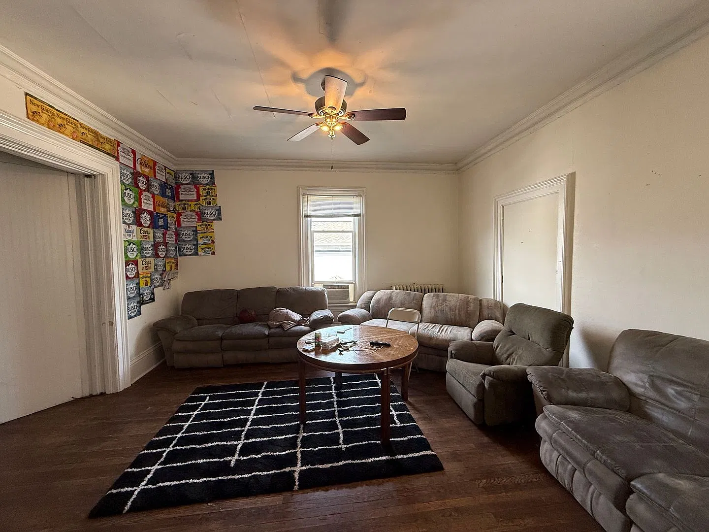 4 Bedroom on King St — Photo 1
