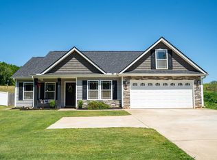 2535 Foster Rd, Inman, SC 29349