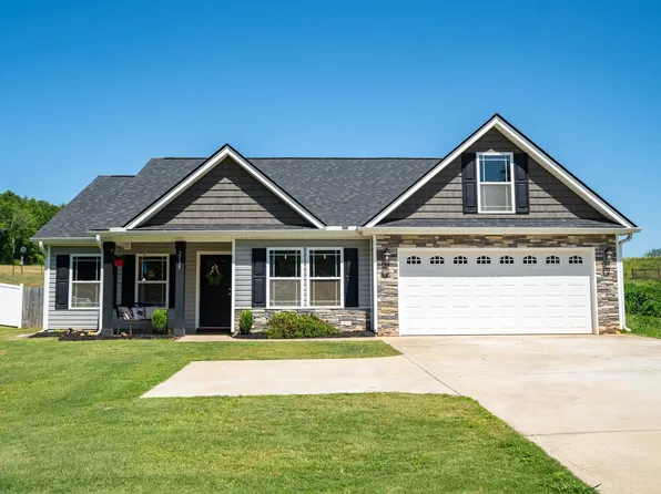 2535 Foster Rd, Inman, SC 29349