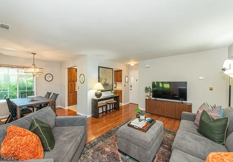 31 Sage Ct #31 — Photo 13