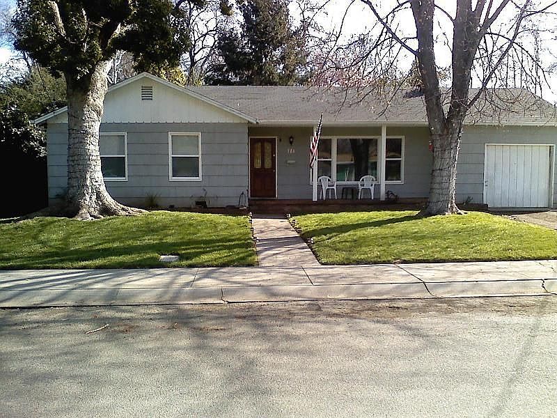 Front of house - 2/2009