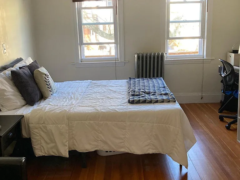 218 Norfolk St — Photo 18