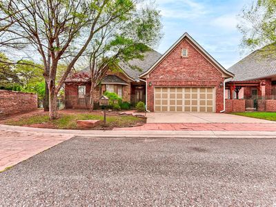 90 Olde Village Way, Edmond, OK, 73013