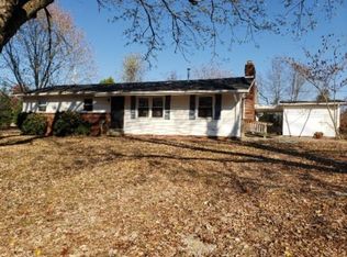 722 Clarence Odell Rd, Bowling Green, KY 42101