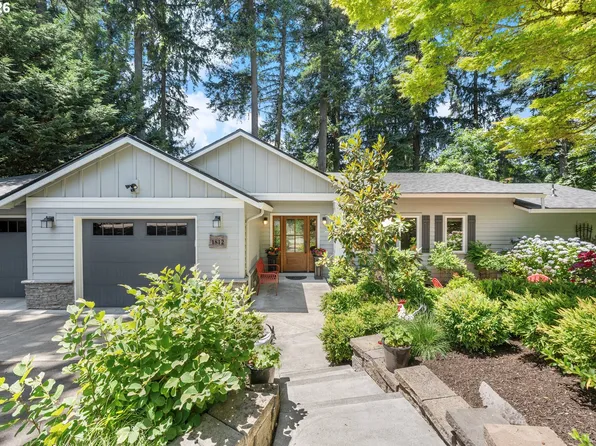 1812 SW Greenway Cir, West Linn, OR 97068