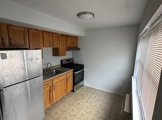 902 Macdade Blvd #6, Folsom, PA 19033
