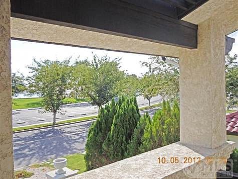4th image of 27713 Lakeview Dr