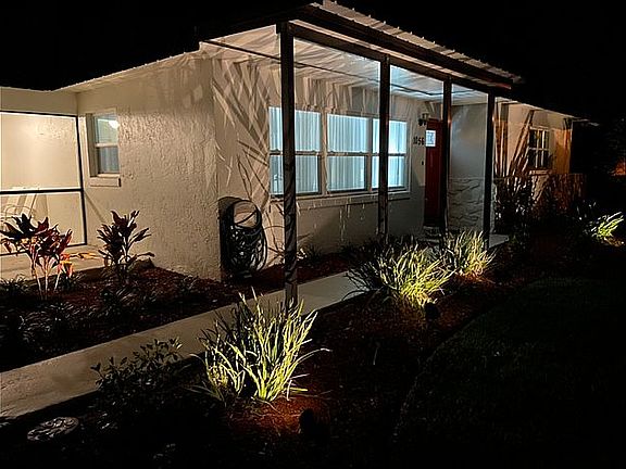 3rd image of 1056 Peachtree Dr