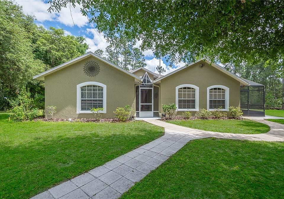 1st image of 427 Pleasant Oaks Trl