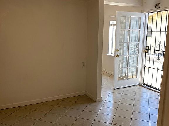 2nd image of 2110 Lincoln Ave #2110