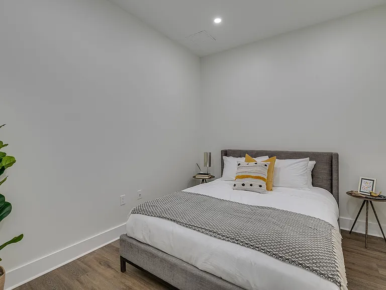 The Ledger Residences — Photo 39