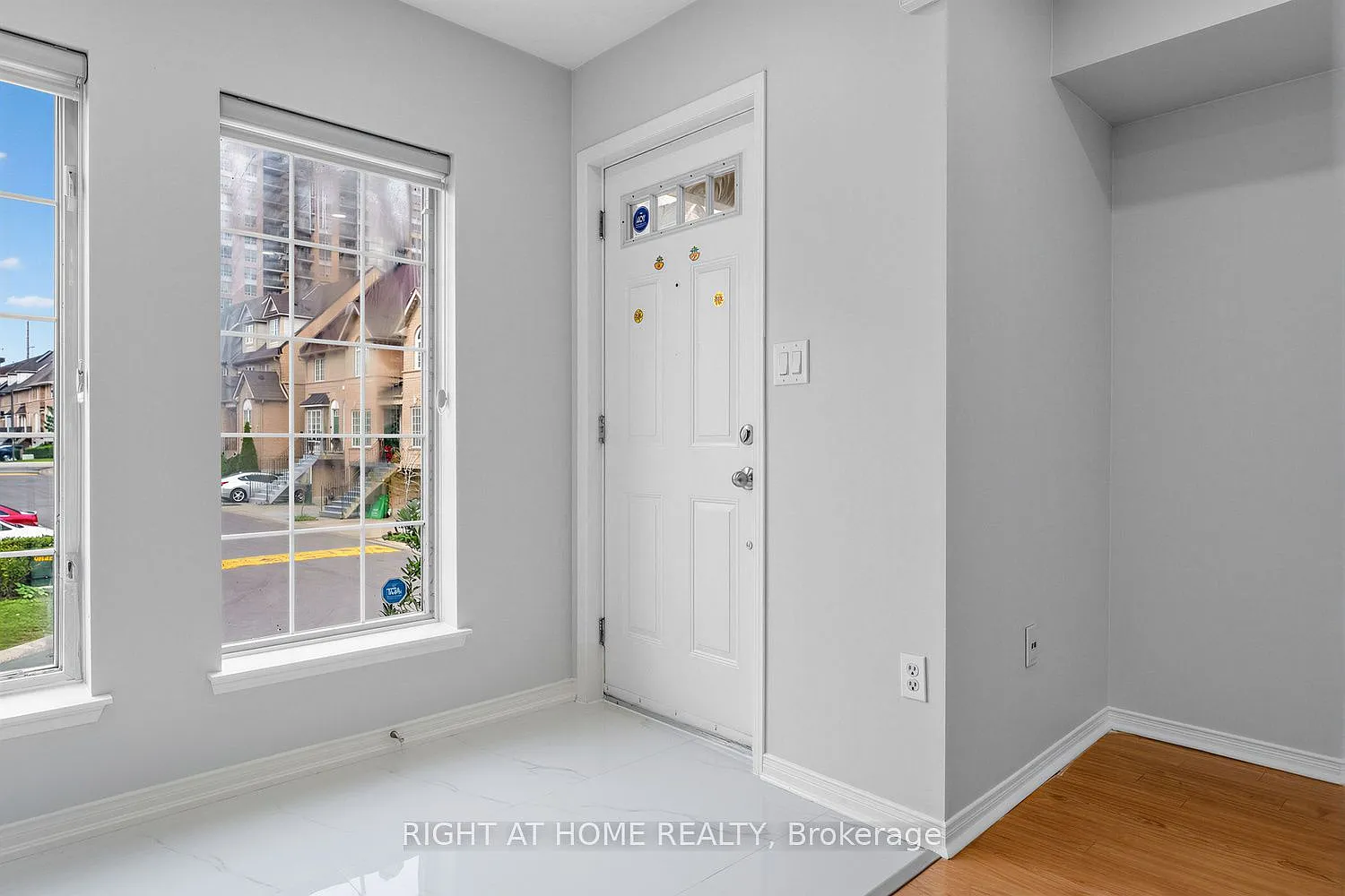 3 bed, $3,000 — Photo 4