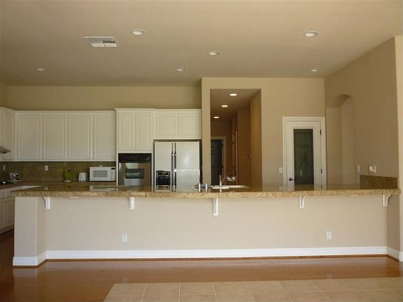 2nd image of 15240 De La Cruz Dr