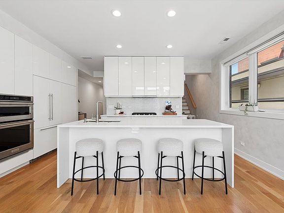3rd image of 722 N Ada St #3
