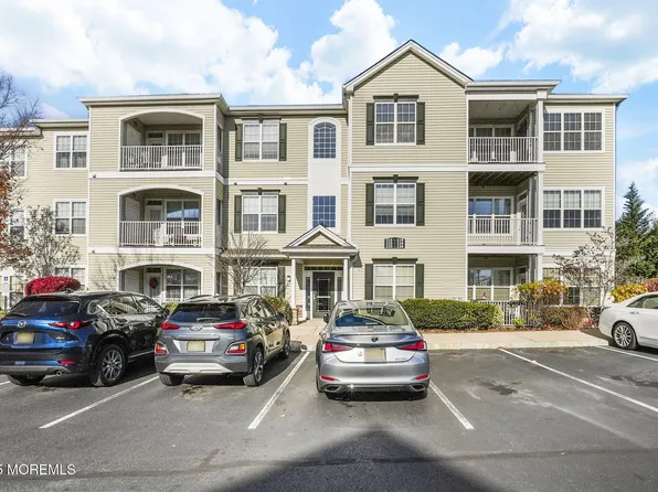 238 Mill Pond Way, Eatontown, NJ 07724