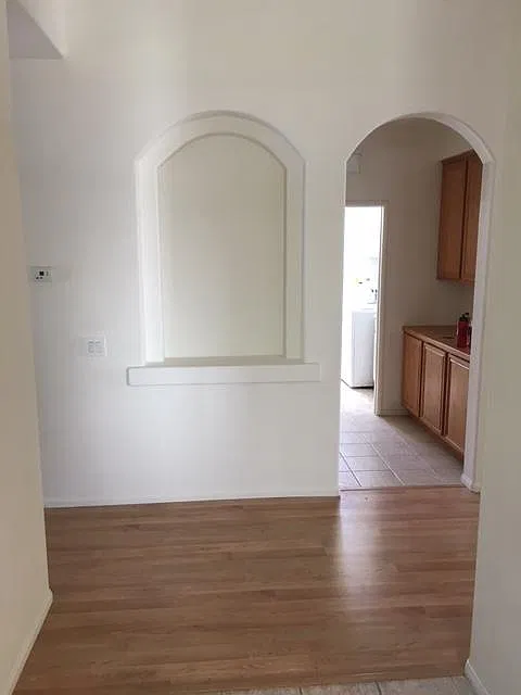 2 bed, 1750 sqft, $3,200 — Photo 3