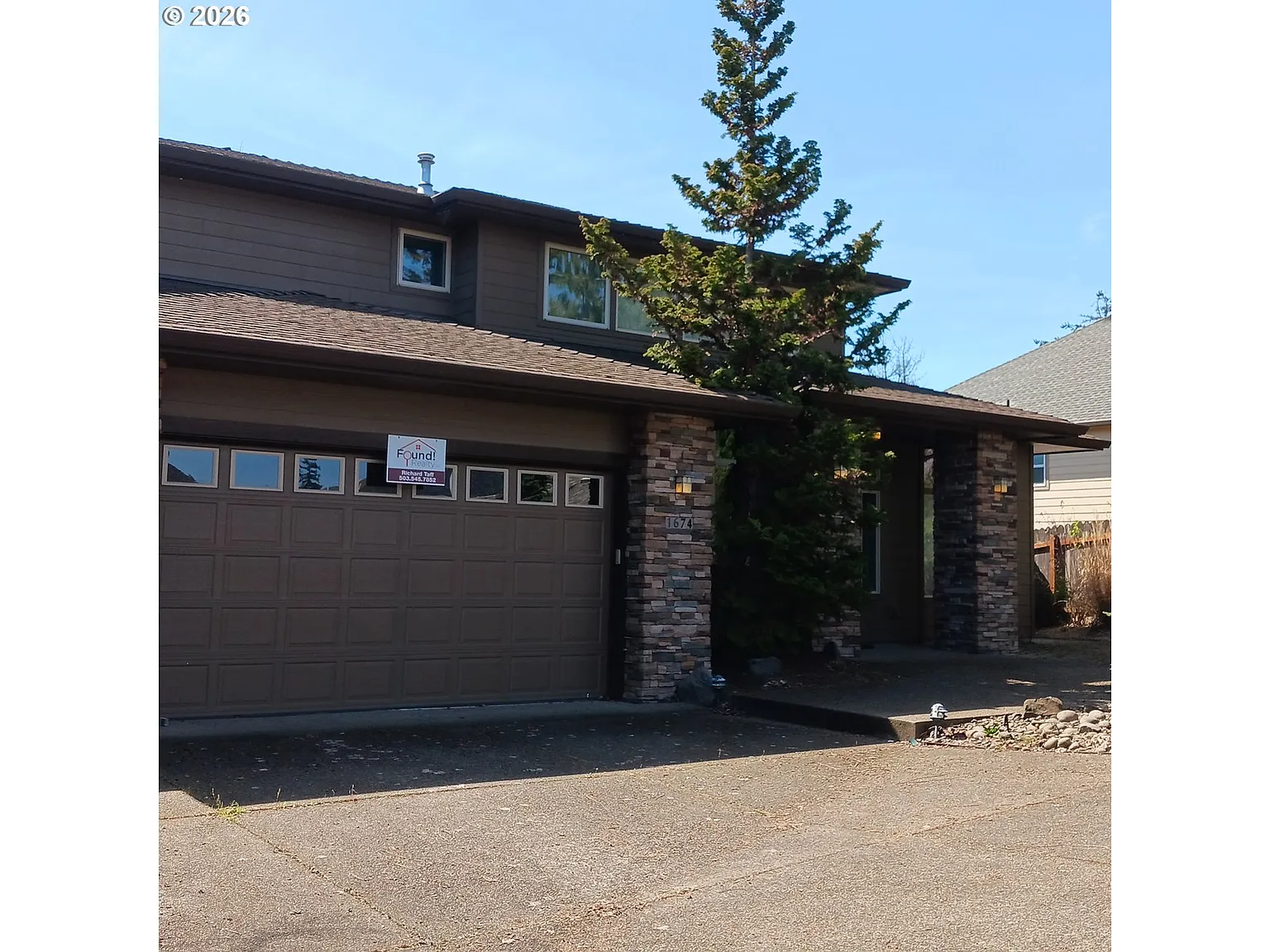 1674 Olympia Ct NW photo 1