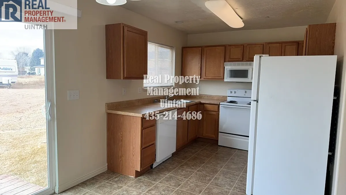 Building Photo - 1414 S 675 E