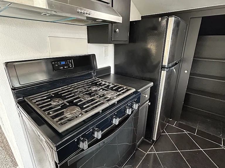 2611 University Ave #B — Photo 9