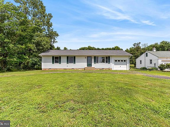 2nd image of 23886 Old Chaptico Wharf Ln
