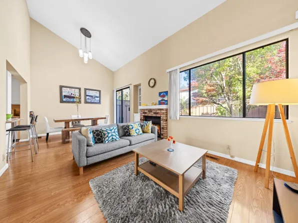 2051 Holly Branch Ct, Santa Clara, CA 95050