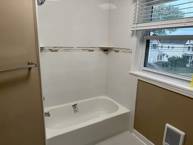 2 bed, $2,300 — Photo 4