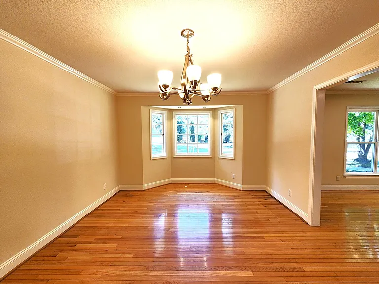 1401 Ralston Ave — Photo 13