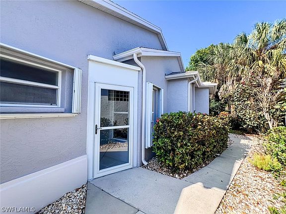 4th image of 10706 Blue Bimini Cir