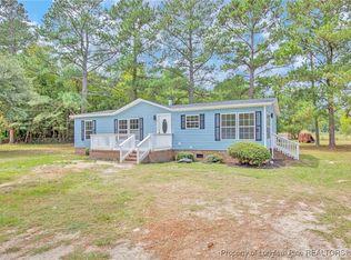 201 McCormick Rd, Spring Lake, NC 28390