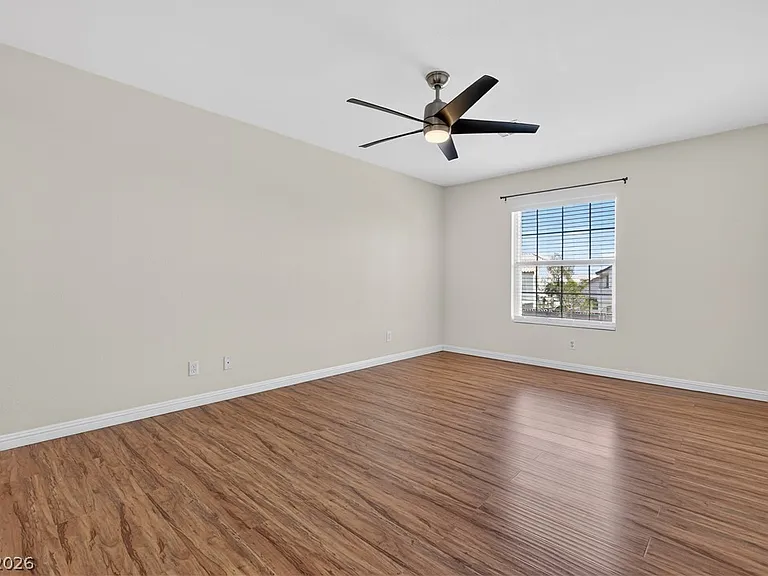 7926 Rosellen Ave — Photo 18